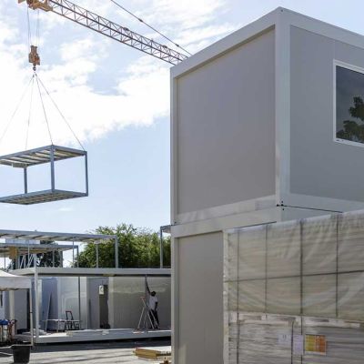 image grue usine jipé