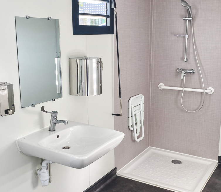 Sanitaire-Jipé-location2